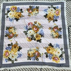 Vintage Hanse Mori 100percent silk 34"x34" bouquet flowers. Blue polkadot border